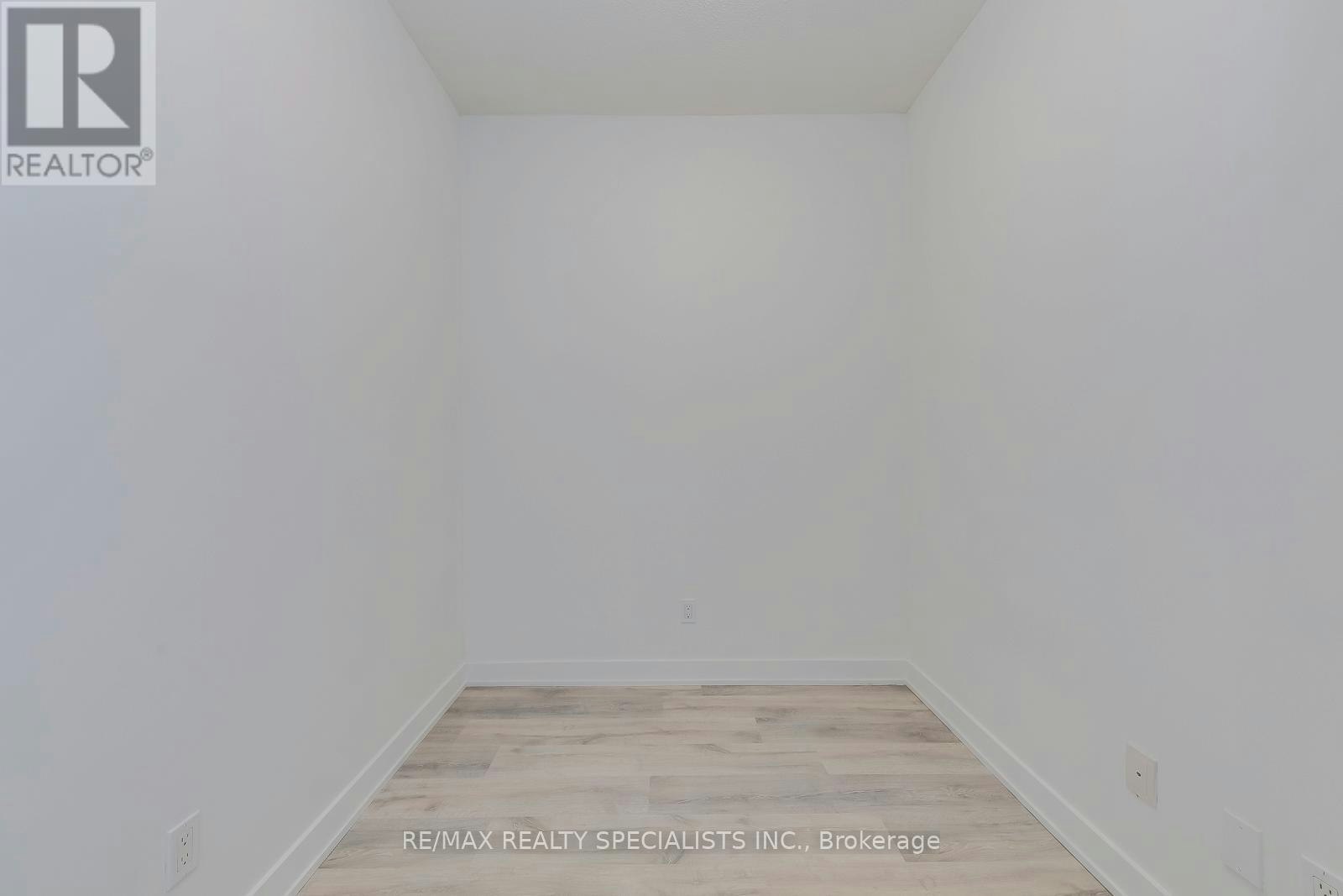 914-251 Manitoba Street, Toronto, ON, M8Y 4G9 - 12