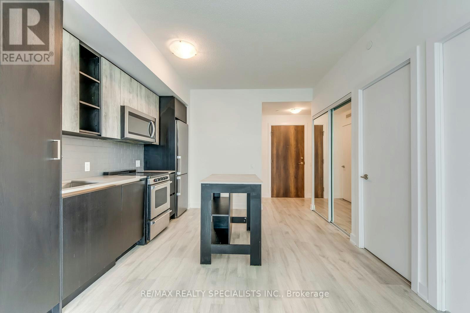 914-251 Manitoba Street, Toronto, ON, M8Y 4G9 - 13