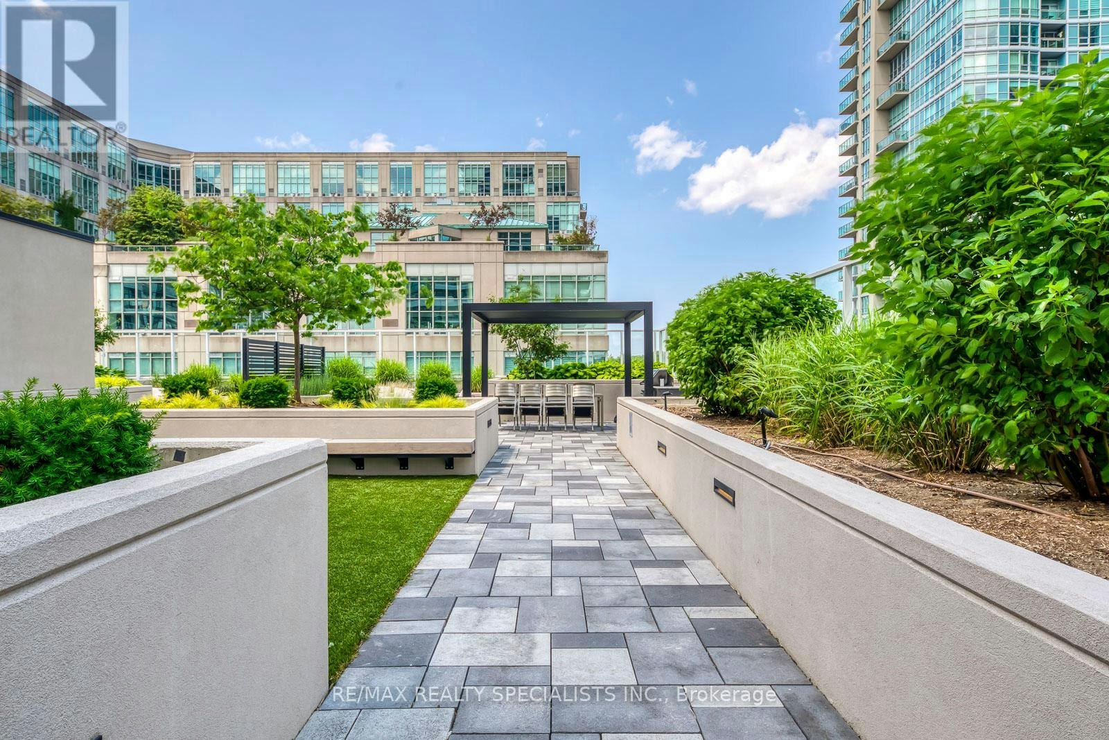 914-251 Manitoba Street, Toronto, ON, M8Y 4G9 - 40