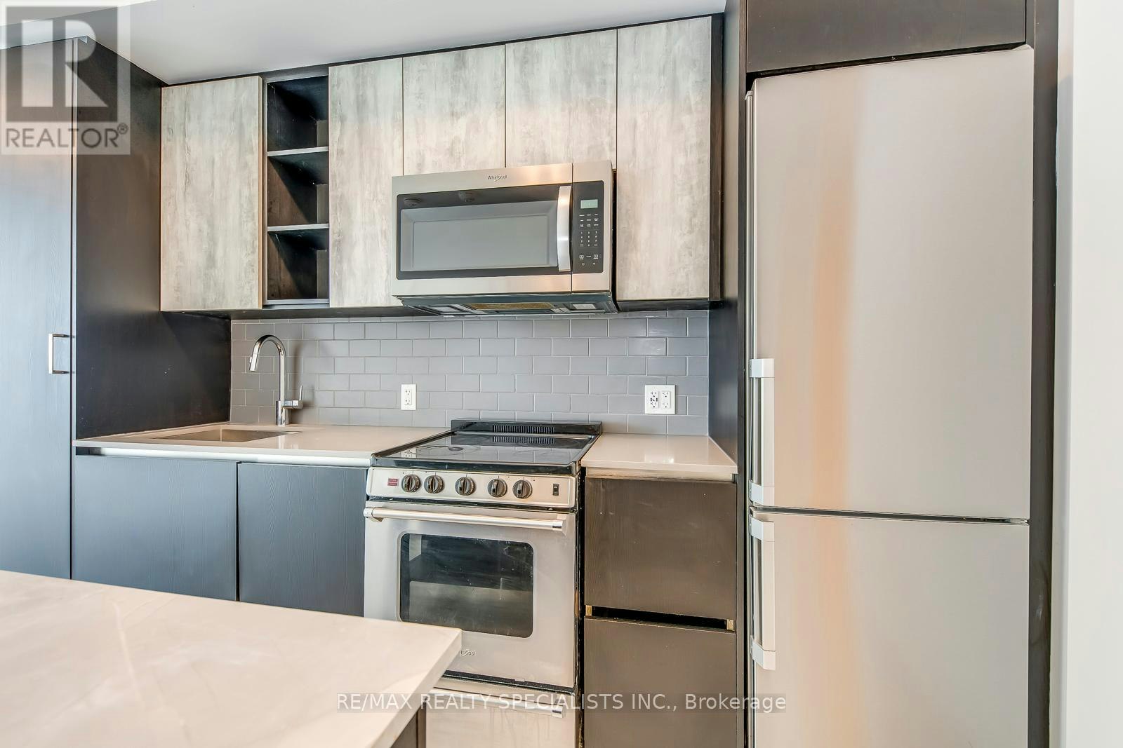 914-251 Manitoba Street, Toronto, ON, M8Y 4G9 - 17
