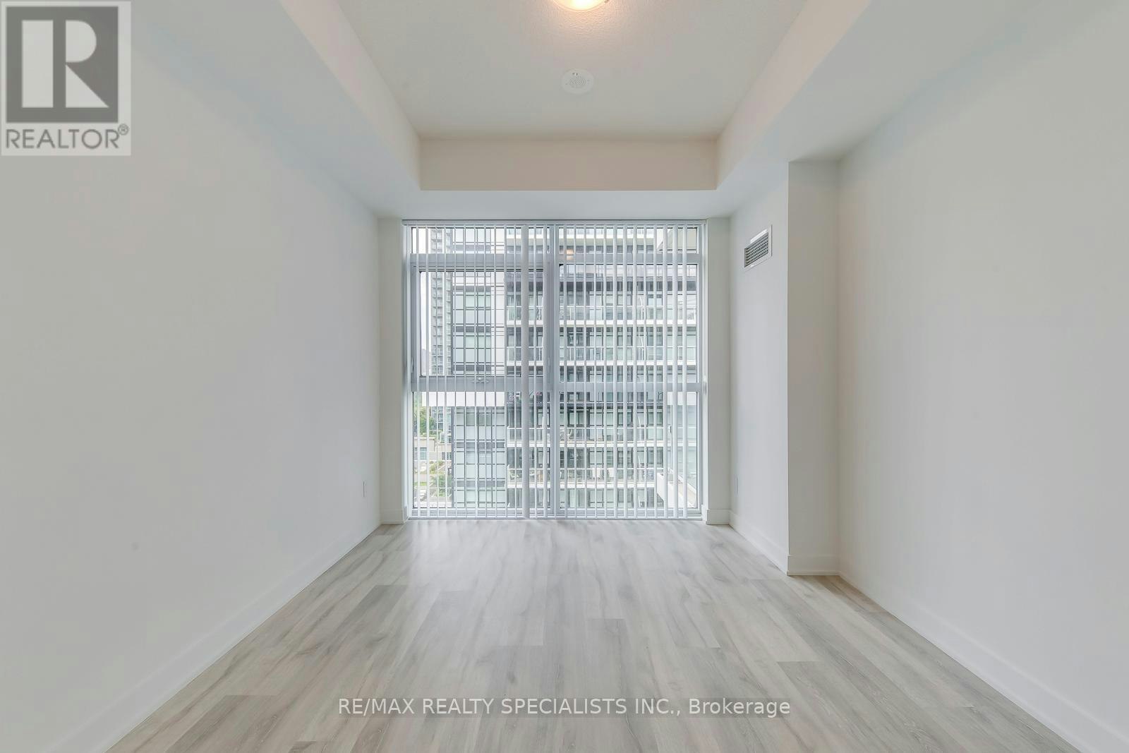 914-251 Manitoba Street, Toronto, ON, M8Y 4G9 - 28