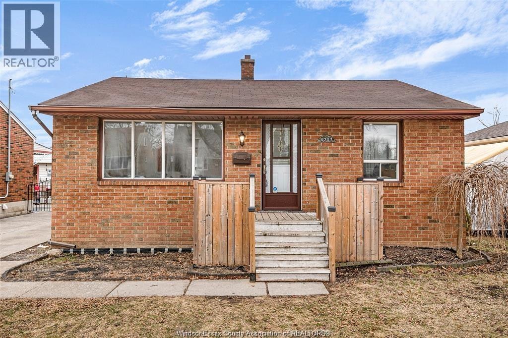 1-1217 Harrison, Windsor, ON, N9C 3J4