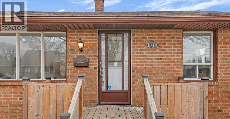 1217 Harrison, Windsor, ON, N9C 3J4 - 4