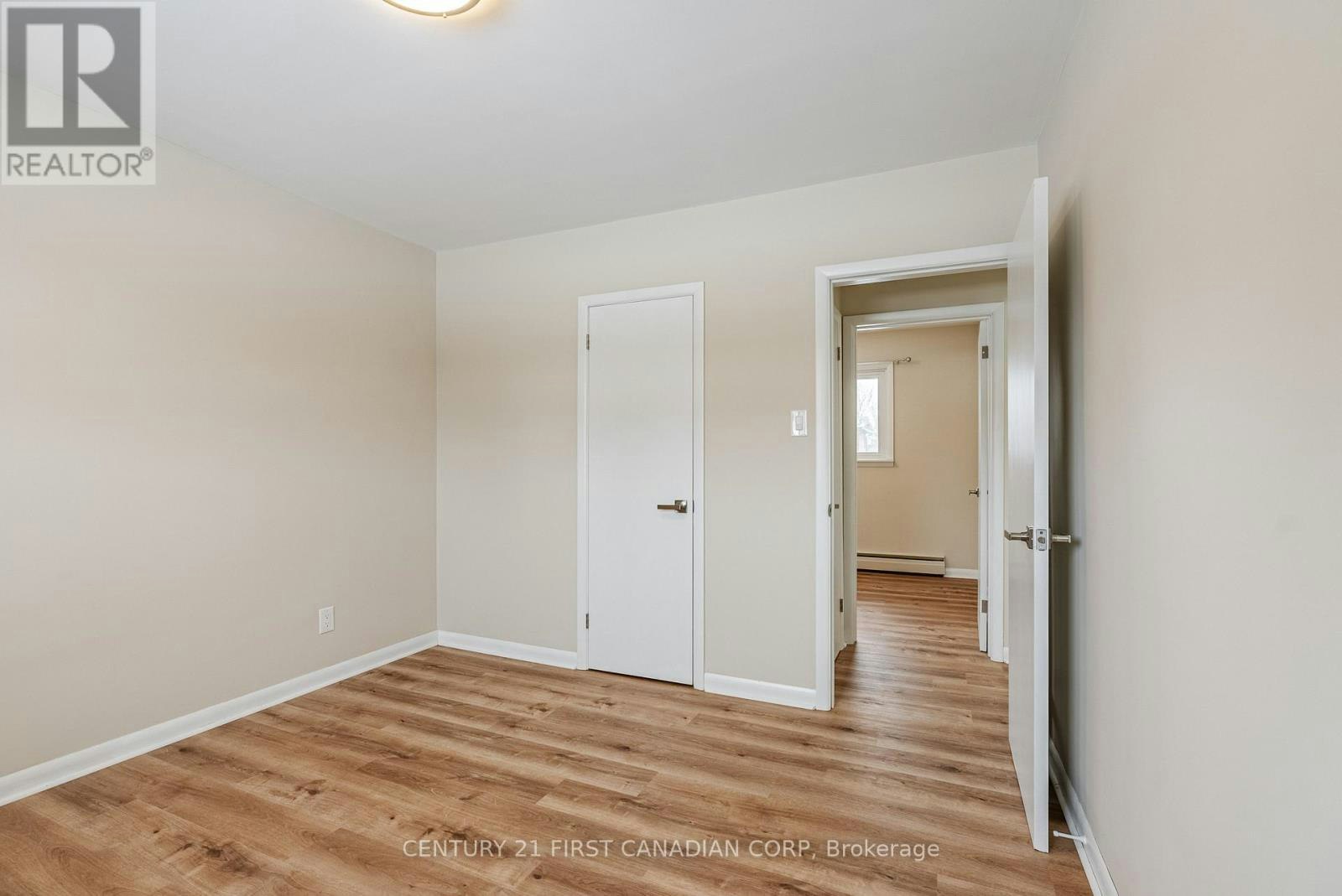 UPPER-177 Myrtle Street, St. Thomas, ON, N5R 2G8 - 19