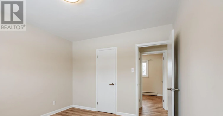 UPPER-177 Myrtle Street, St. Thomas, ON, N5R 2G8 - 19