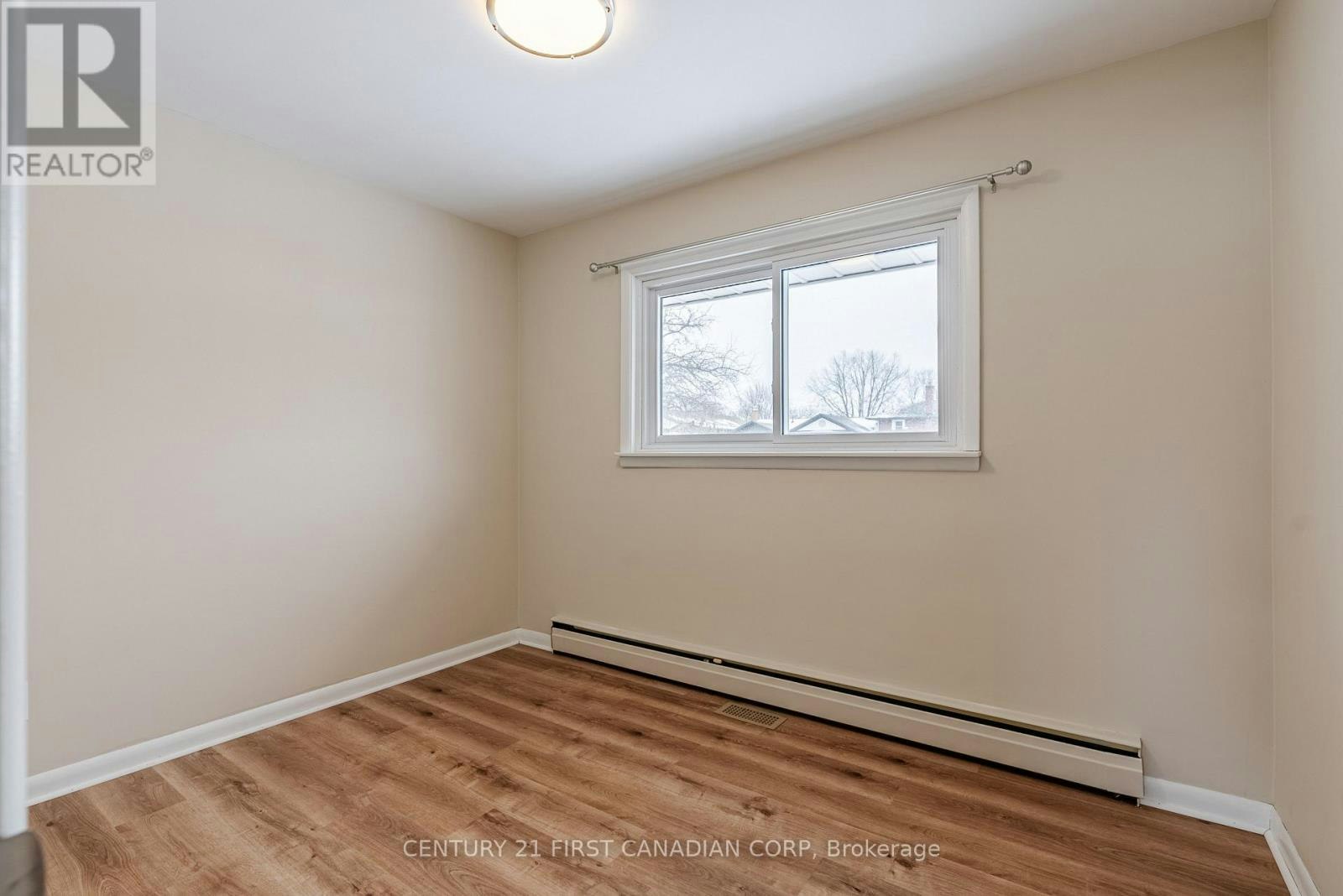 UPPER-177 Myrtle Street, St. Thomas, ON, N5R 2G8 - 20
