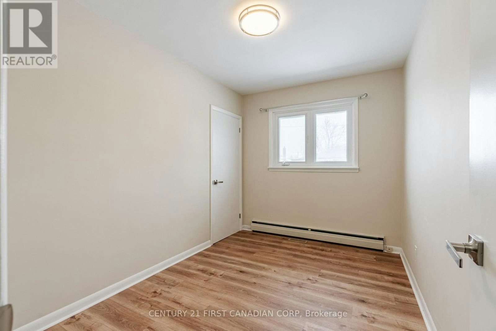 UPPER-177 Myrtle Street, St. Thomas, ON, N5R 2G8 - 17