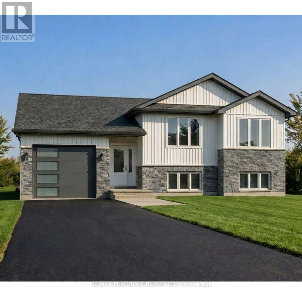 22 Eddy Crescent, Pembroke, ON, K8A 0M1