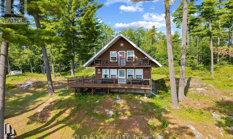 992 White Lake