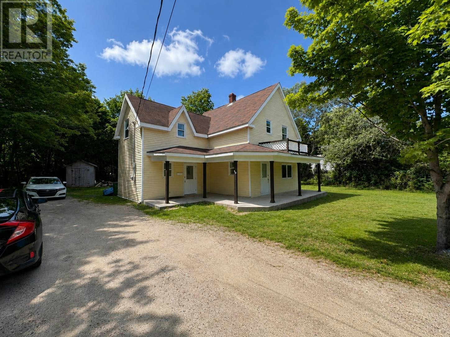 89 St. Phillips Street Street, Bridgewater, NS, B4V 1W4