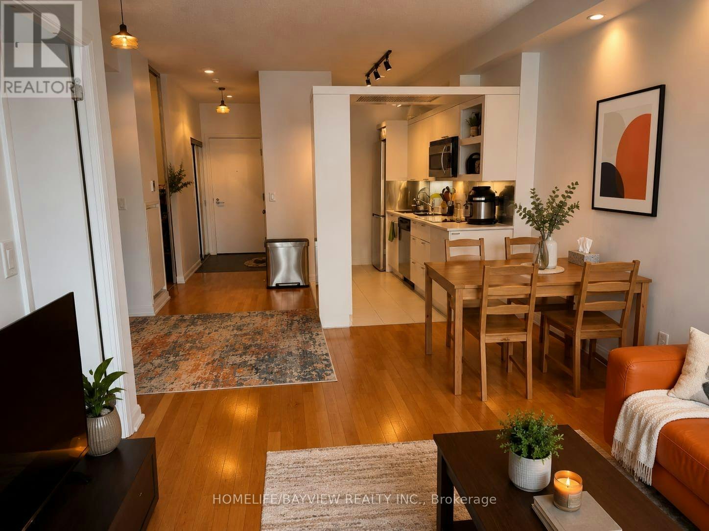 1607-111 Elizabeth Street, Toronto, ON, M5G 1P7 - 4