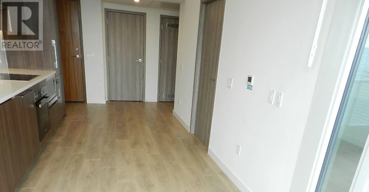 5601-1 Concord Cityplace Way, Toronto, ON, M5V 0X3 - 18