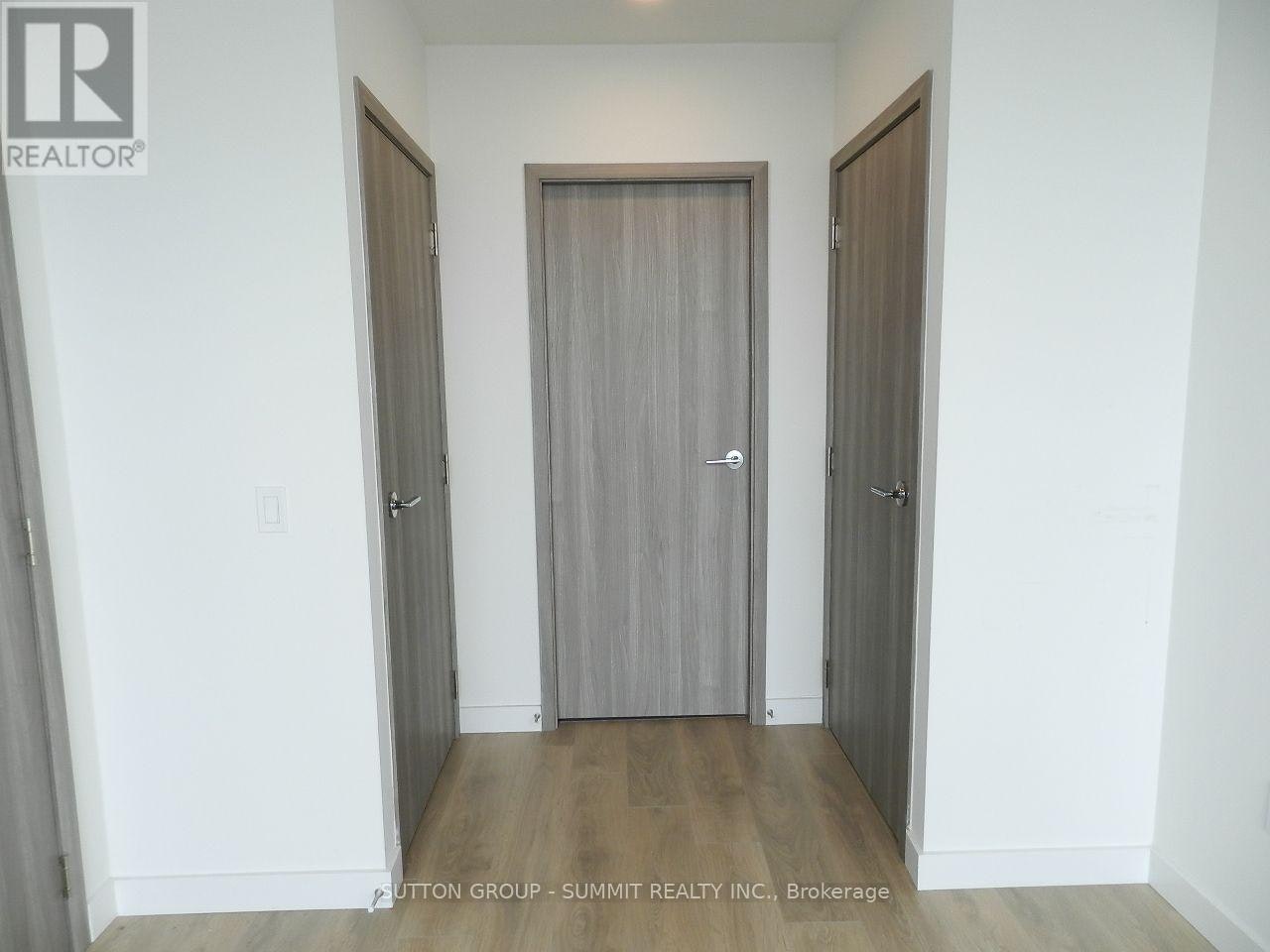 5601-1 Concord Cityplace Way, Toronto, ON, M5V 0X3 - 13