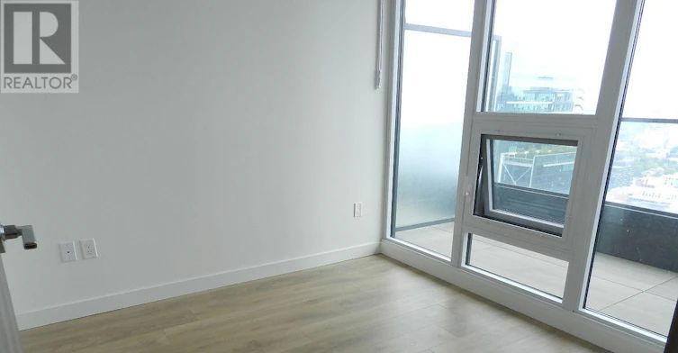 5601-1 Concord Cityplace Way, Toronto, ON, M5V 0X3 - 12