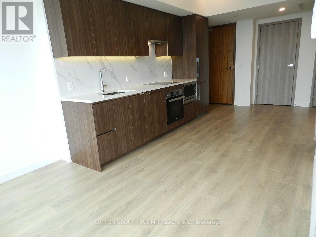 5601-1 Concord Cityplace Way, Toronto, ON, M5V 0X3 - 21