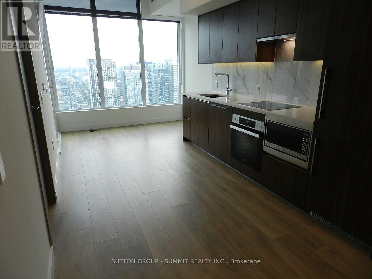 5601-1 Concord Cityplace Way, Toronto, ON, M5V 0X3 - 16