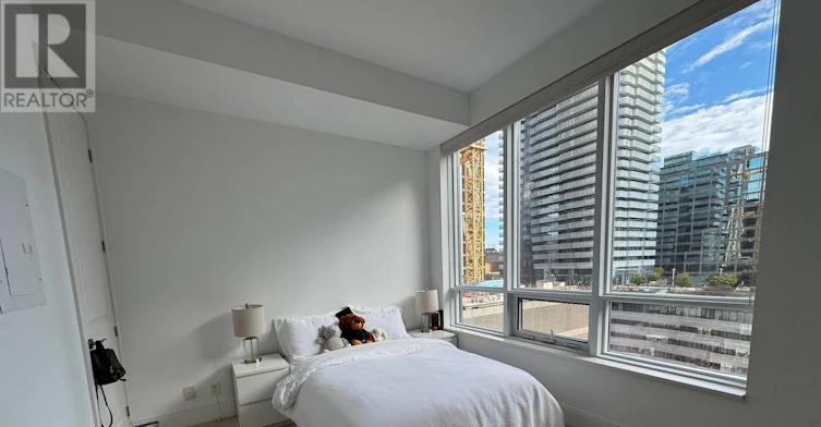 1102-21 Balmuto Street, Toronto, ON, M4Y 1W4 - 2