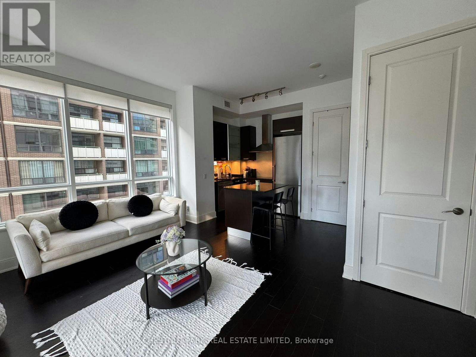 1102-21 Balmuto Street, Toronto, ON, M4Y 1W4 - 5