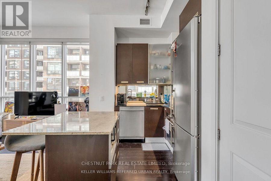 802-21 Balmuto Street, Toronto, ON, M4Y 1W4 - 11