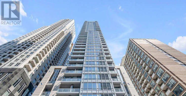802-21 Balmuto Street, Toronto, ON, M4Y 1W4 - 2