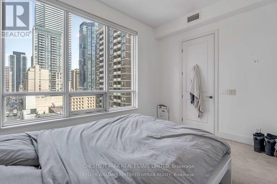 802-21 Balmuto Street, Toronto, ON, M4Y 1W4 - 9