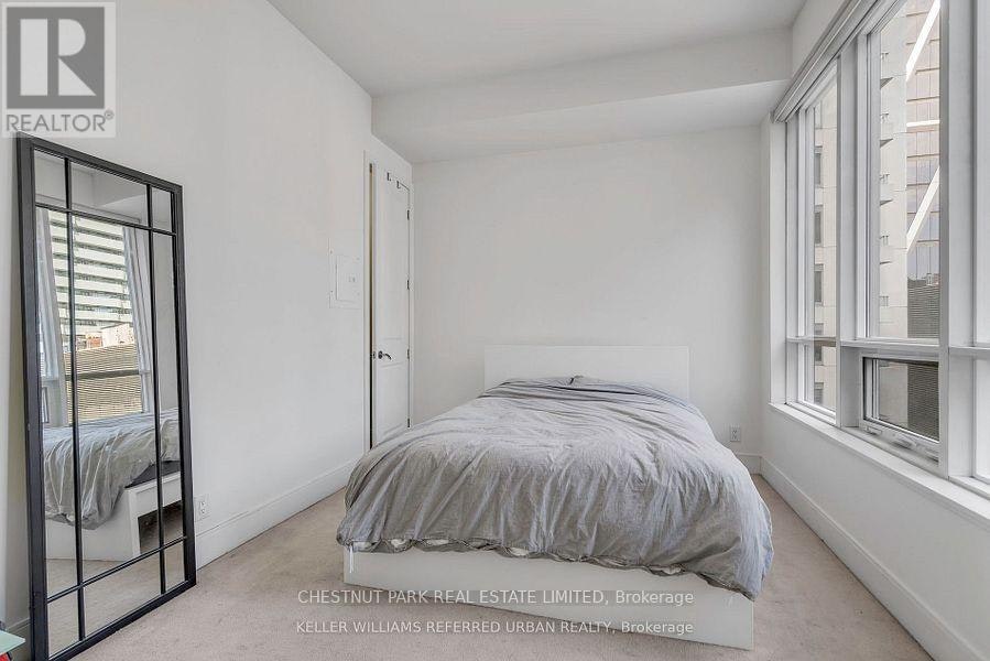 802-21 Balmuto Street, Toronto, ON, M4Y 1W4 - 3