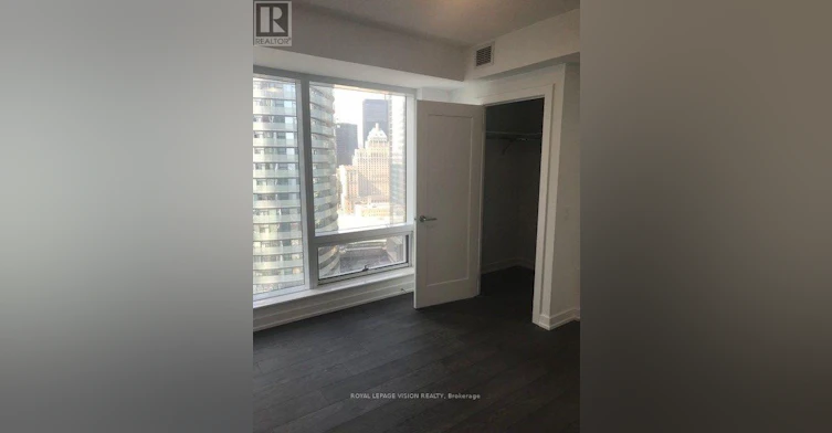 2703-10 York Street, Toronto, ON, M5J 0E1 - 7