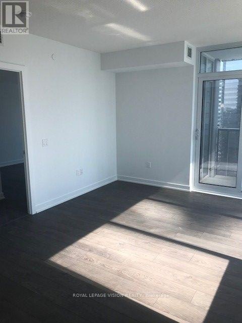 2703-10 York Street, Toronto, ON, M5J 0E1 - 5