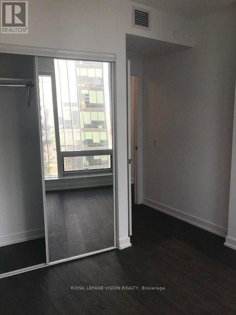 2703-10 York Street, Toronto, ON, M5J 0E1 - 8