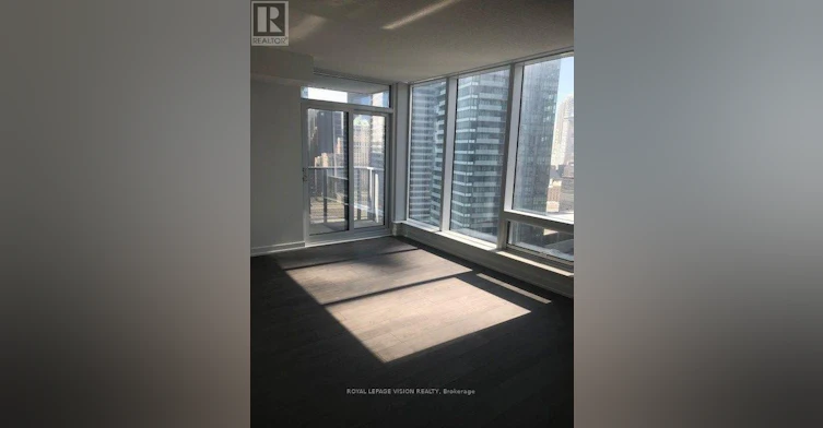 2703-10 York Street, Toronto, ON, M5J 0E1 - 3