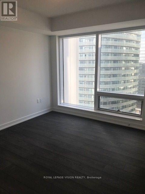 2703-10 York Street, Toronto, ON, M5J 0E1 - 6