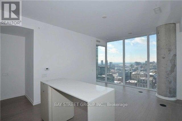 2611-101 Peter Street, Toronto, ON, M5V 0G6 - 5