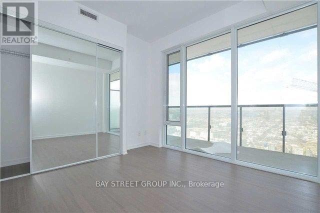 2611-101 Peter Street, Toronto, ON, M5V 0G6 - 10