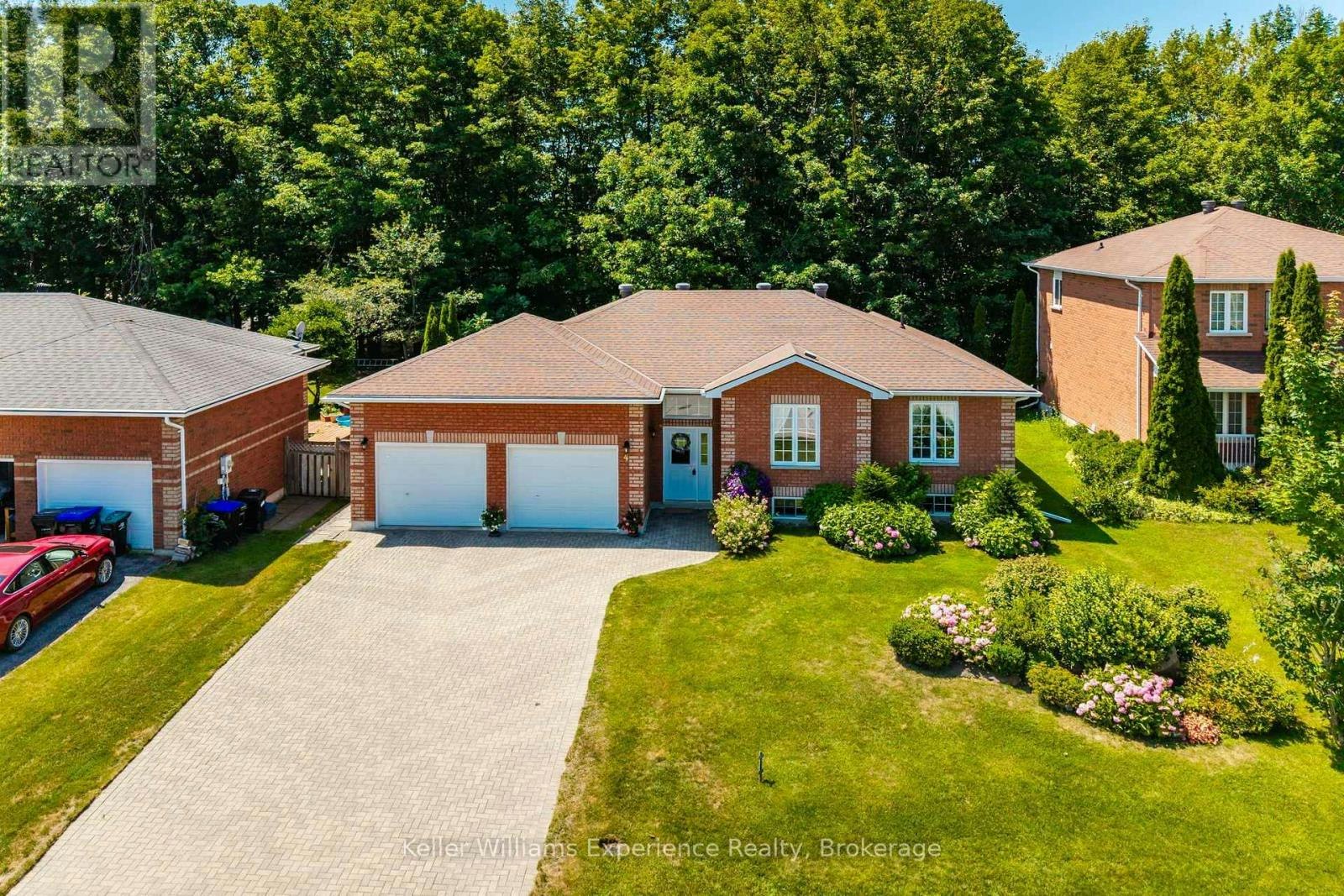 4 Byrnes Crescent, Penetanguishene, ON, L9M 1W4