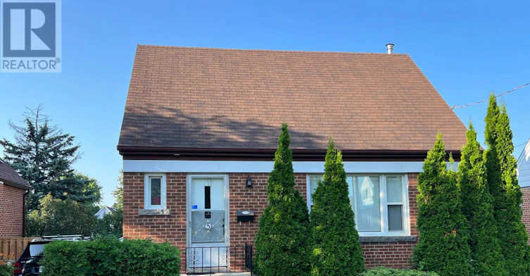5 Sundridge Drive, Toronto, ON, M1L 2J2