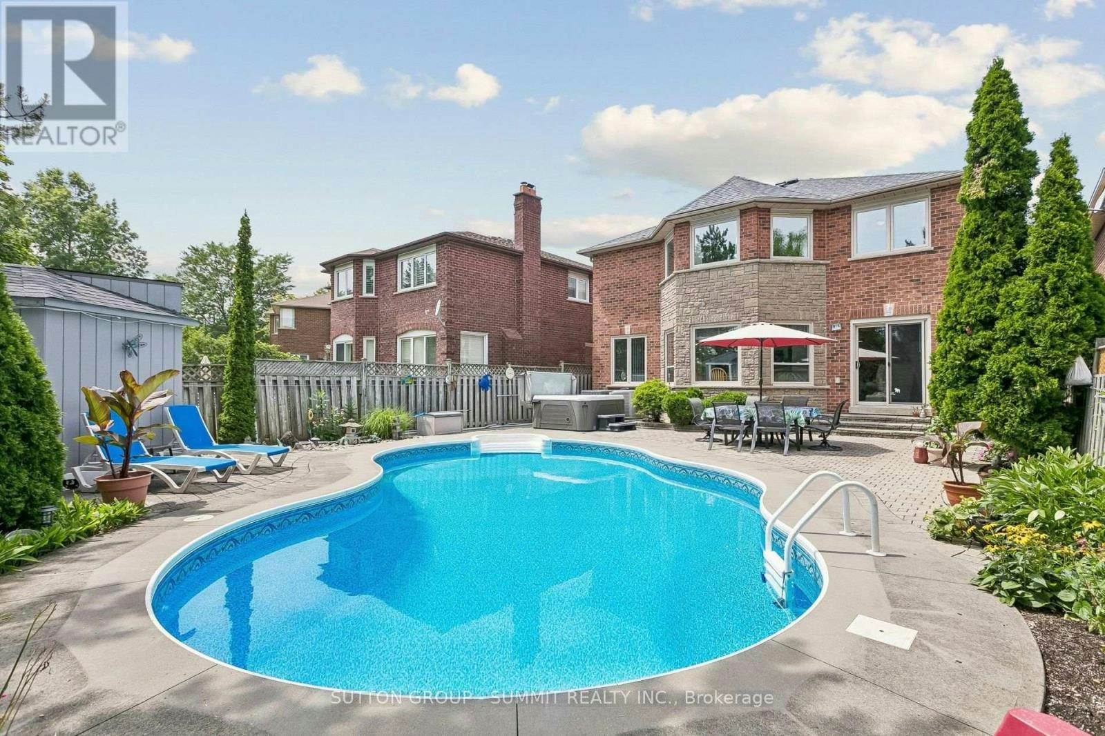 3176 Dovetail Mews, Mississauga, ON, L5L 5K4