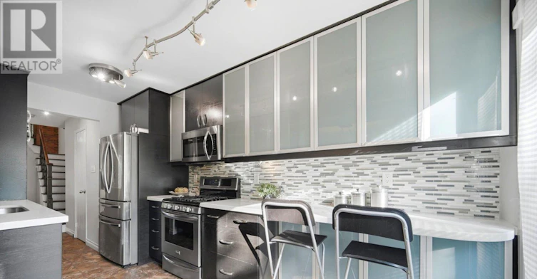 1308 Valerie Crescent, Oakville, ON, L6J 7E2 - 10