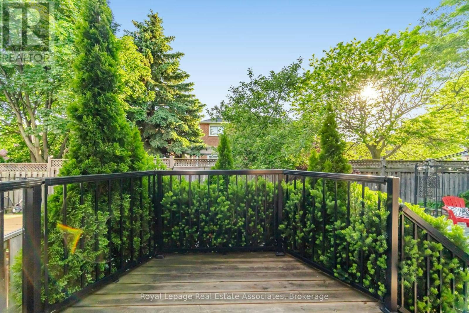 1308 Valerie Crescent, Oakville, ON, L6J 7E2 - 14