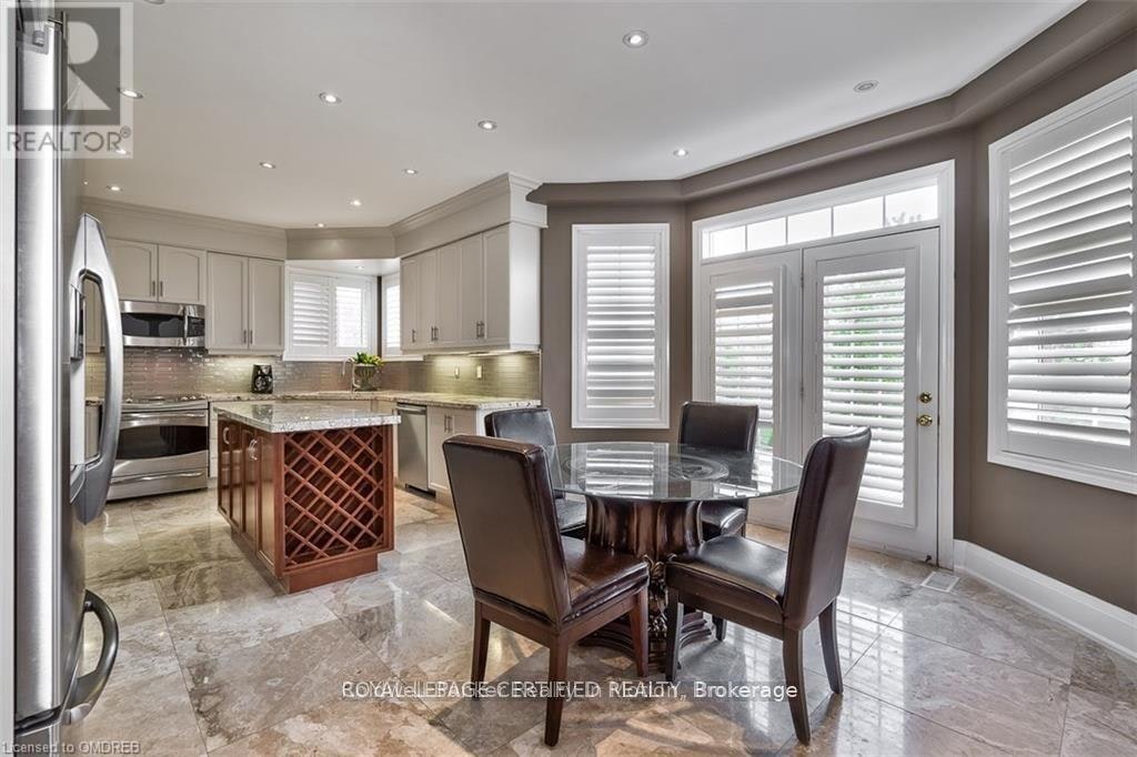 2499 Highmount Crescent, Oakville, ON, L6M 4Z1 - 17