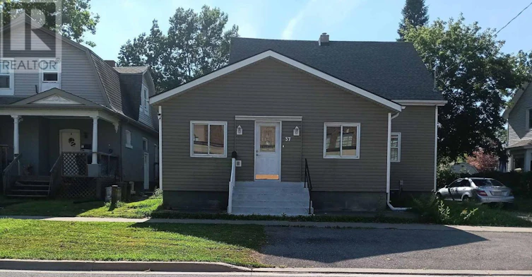 37 Catherine Street, St. Catharines, ON, L2R 5E8
