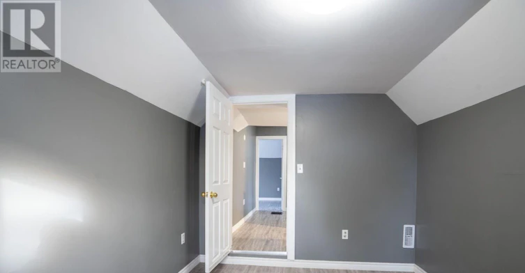 37 Catherine Street, St. Catharines, ON, L2R 5E8 - 24