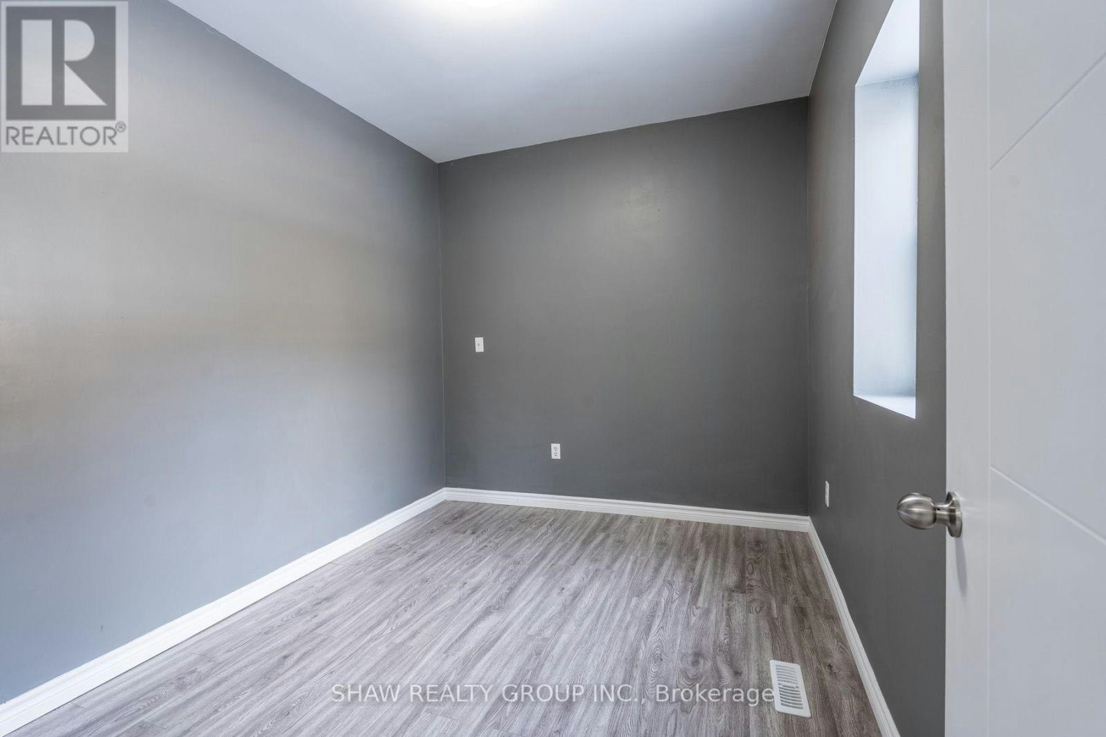 37 Catherine Street, St. Catharines, ON, L2R 5E8 - 11