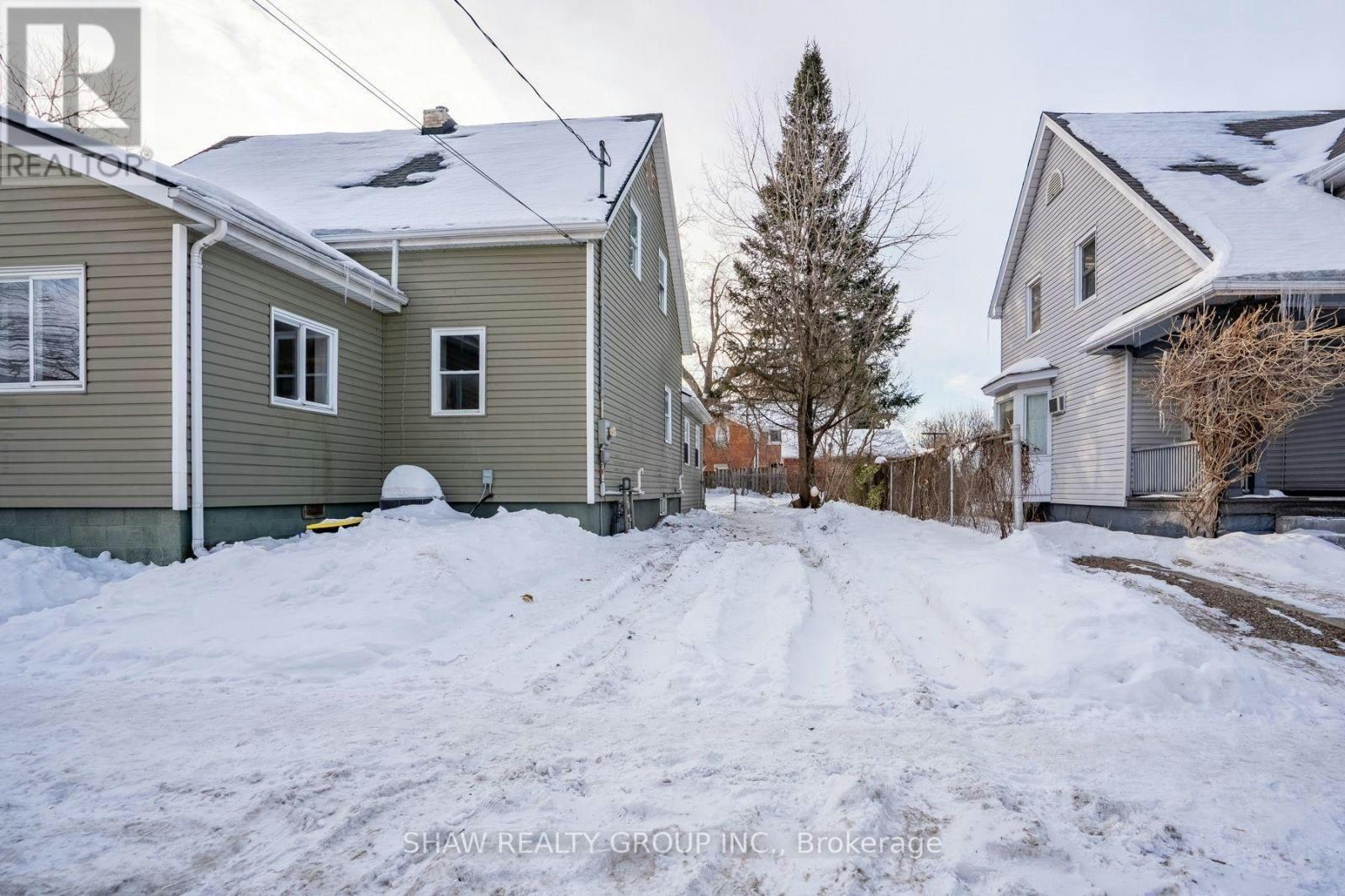37 Catherine Street, St. Catharines, ON, L2R 5E8 - 34