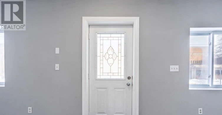 37 Catherine Street, St. Catharines, ON, L2R 5E8 - 3