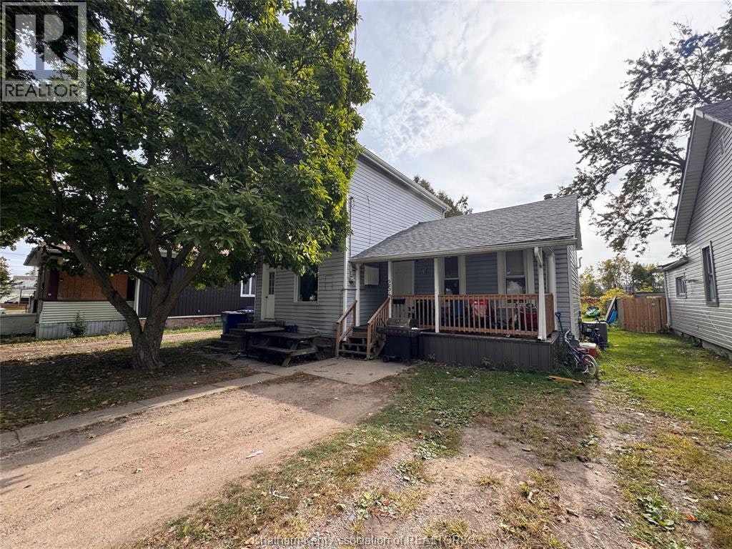 254 Park Street, Chatham-Kent, ON, N7M 3S3