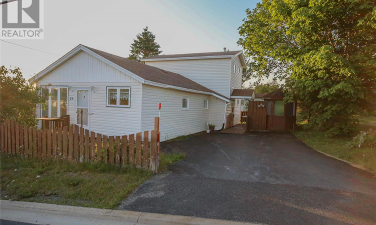29 Cabot Avenue
