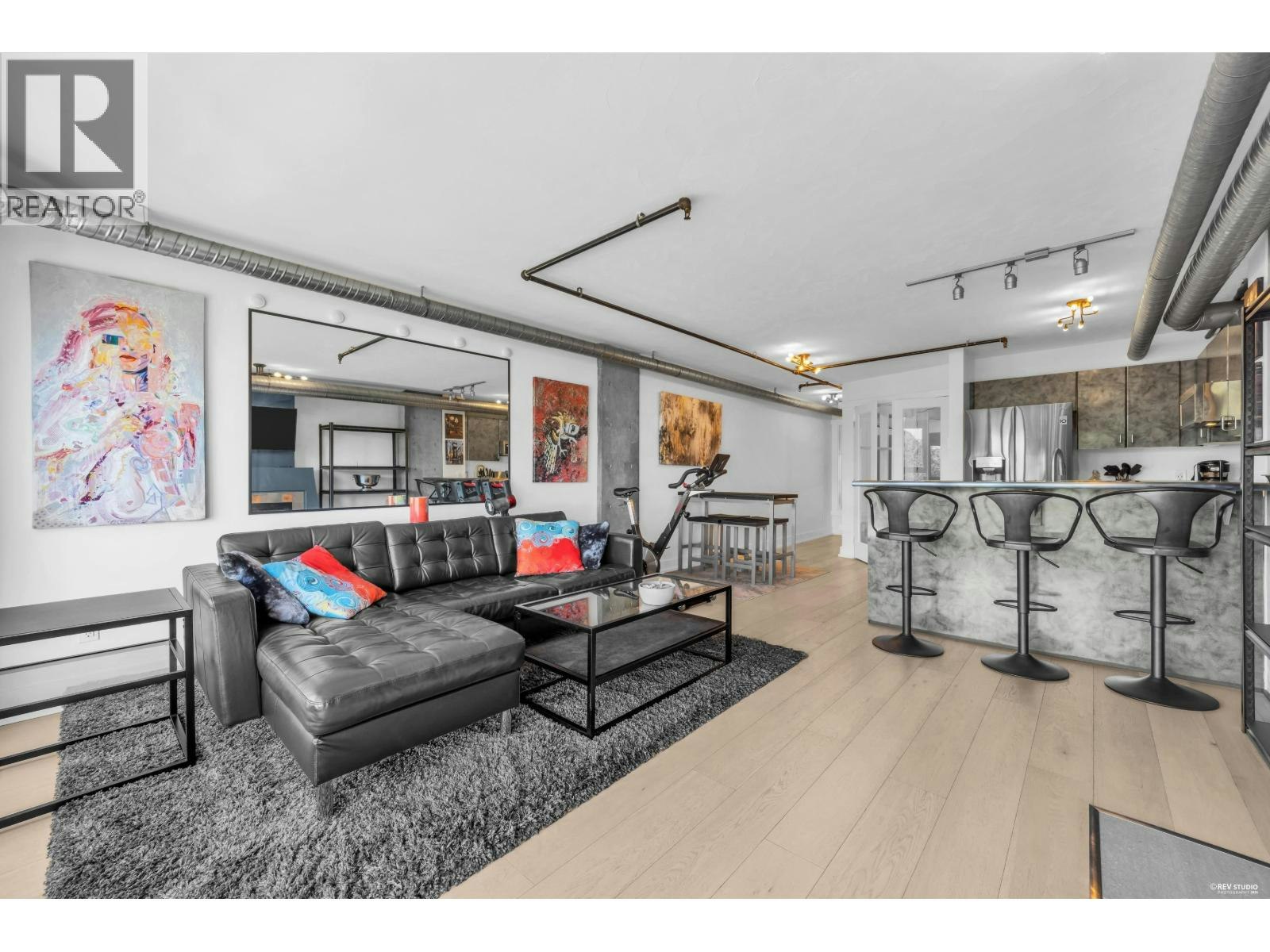 608-27 Alexander Street, Vancouver, BC, V6A 1B2