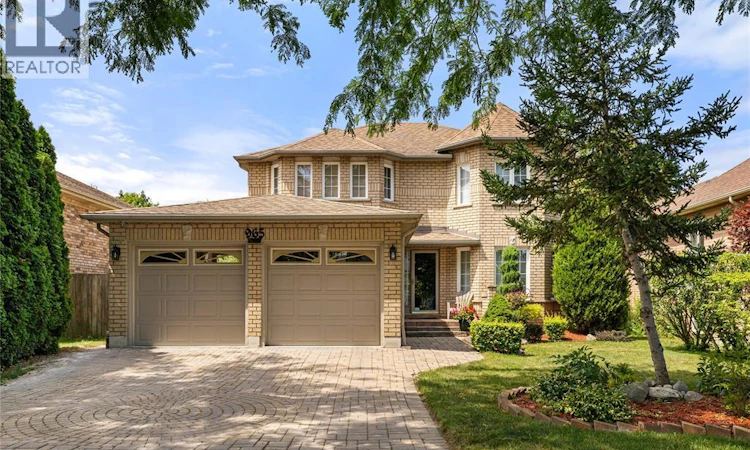 965 Greenpark