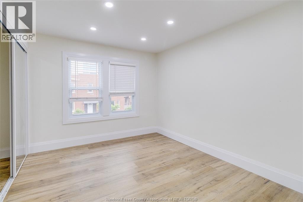 116 Elm Avenue, Windsor, ON, N9A 5G8 - 20