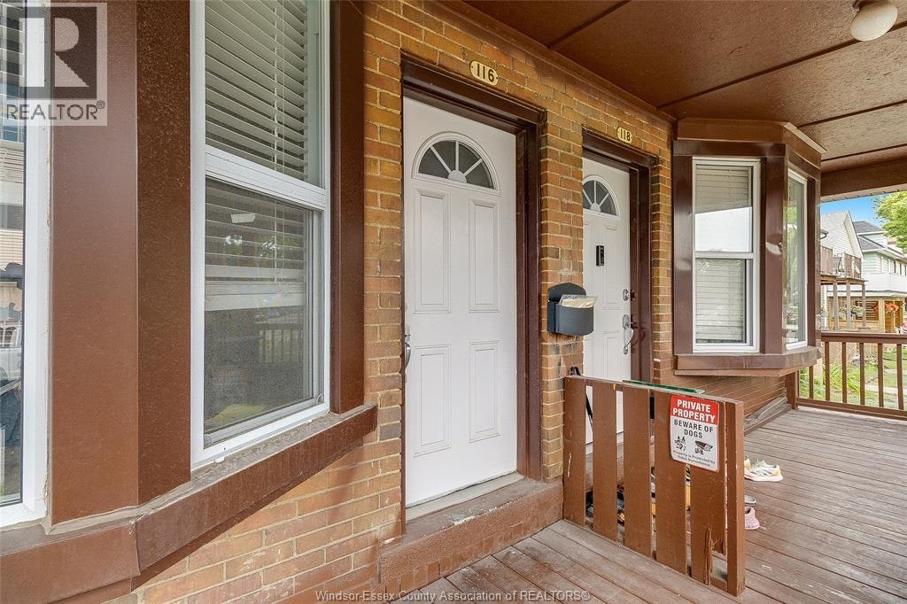 116 Elm Avenue, Windsor, ON, N9A 5G8 - 2